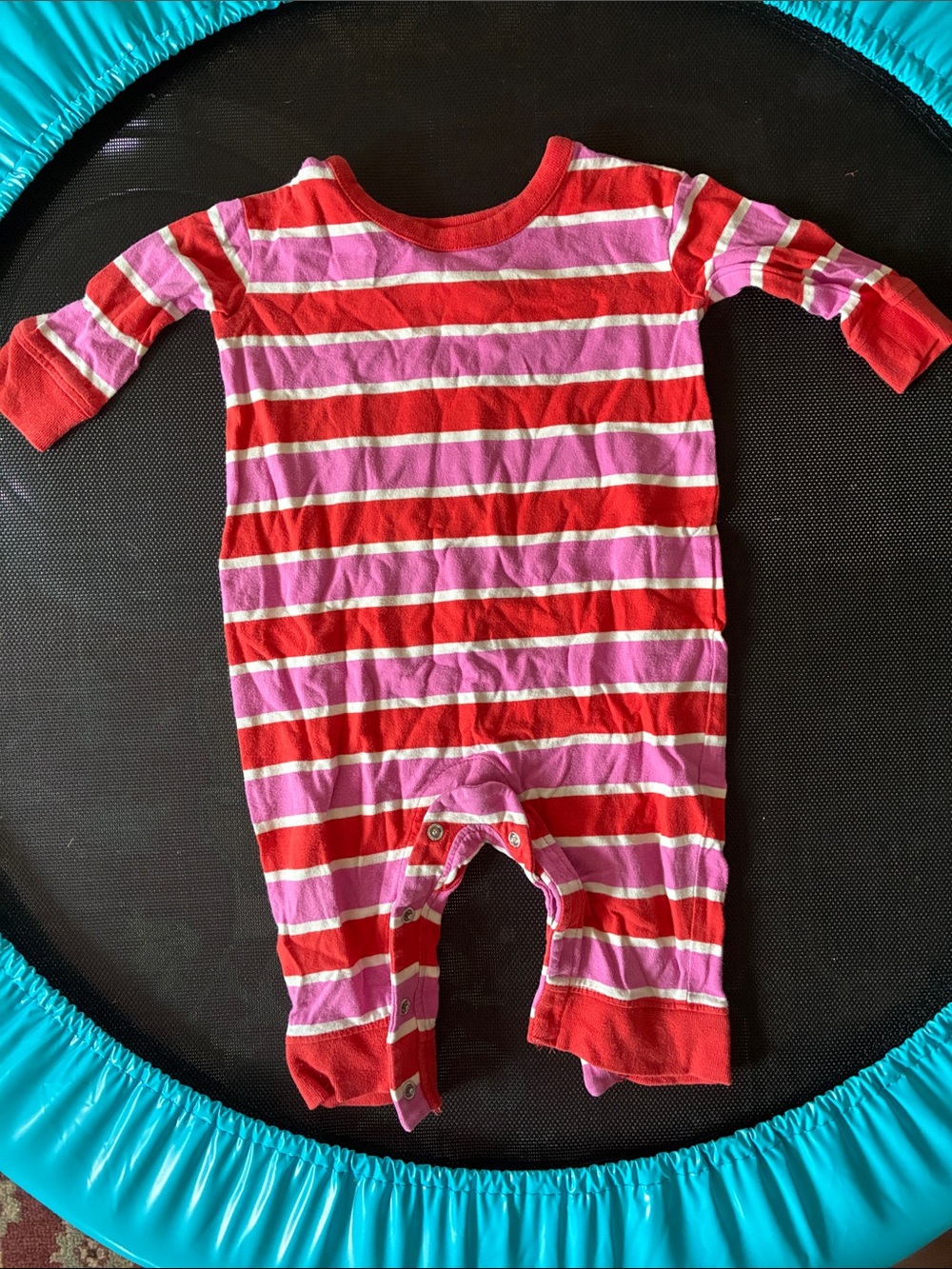 Hanna Andersson 3-6 m Striped One-Piece Romper in Red and Pink